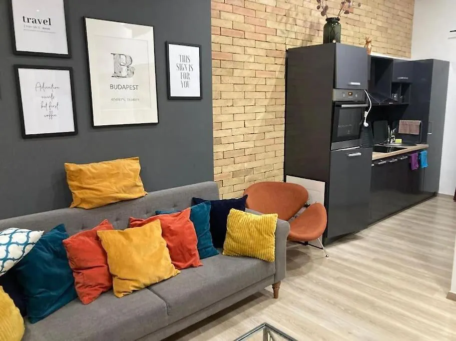Roland Apartment Downtown -Erzsebet Korut Budapest
